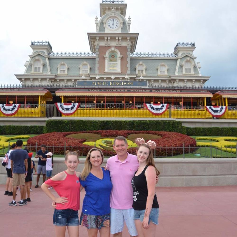 Meet your Posher, Carrie